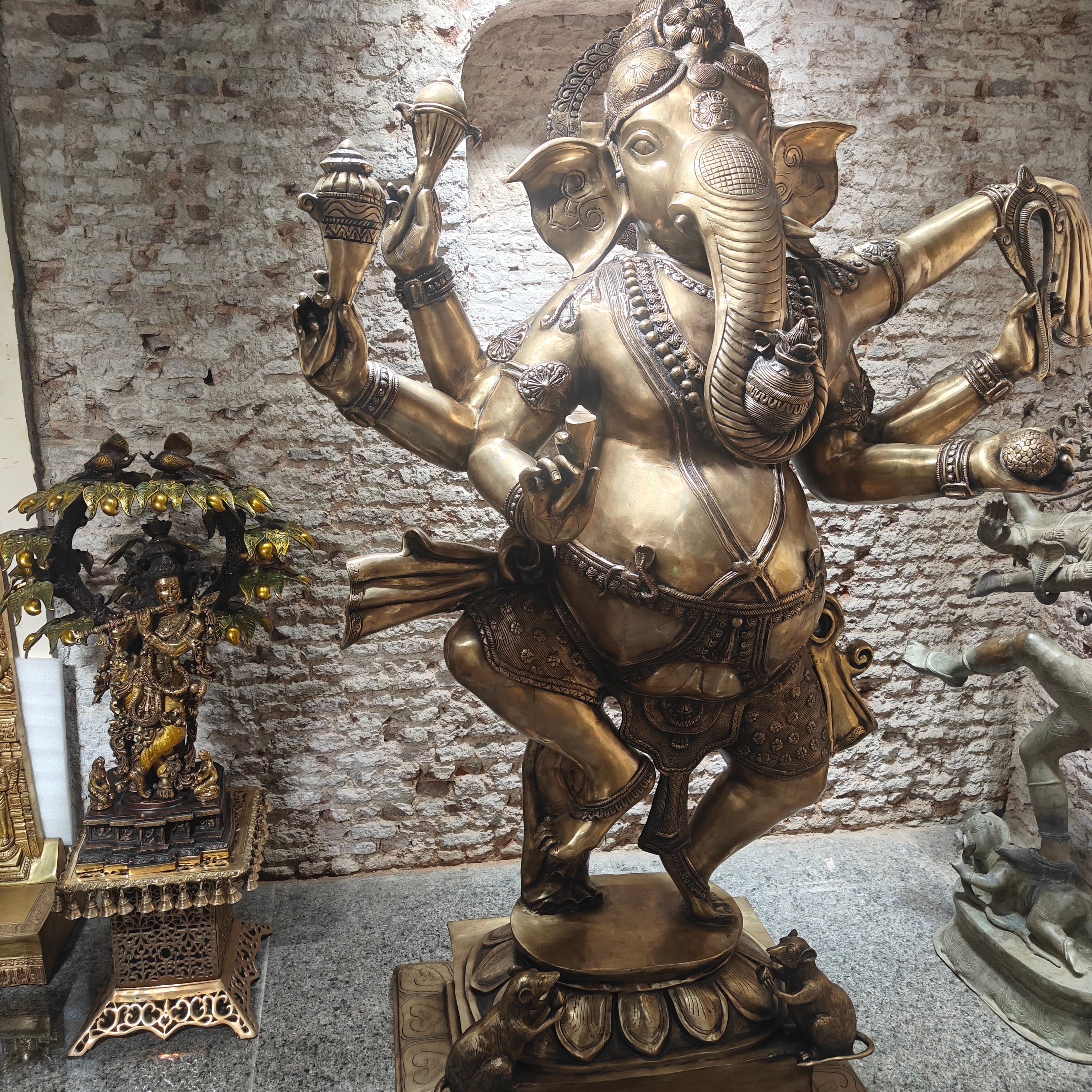 Brass Large Dancing Ganesha Statue Antique Finish 82 Inches-4