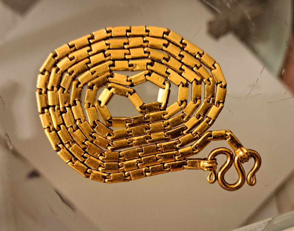 Stunning Baht Chain Necklace from Thailand- 24K Gold, 27" long- Unisex-9