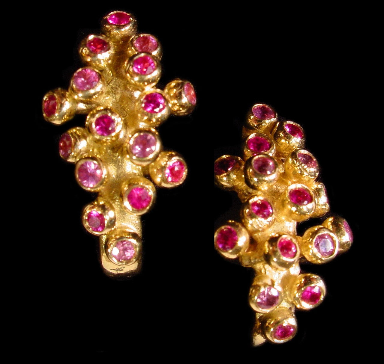 Grapes Huggie Earrings-14K Gold with Diamonds-9