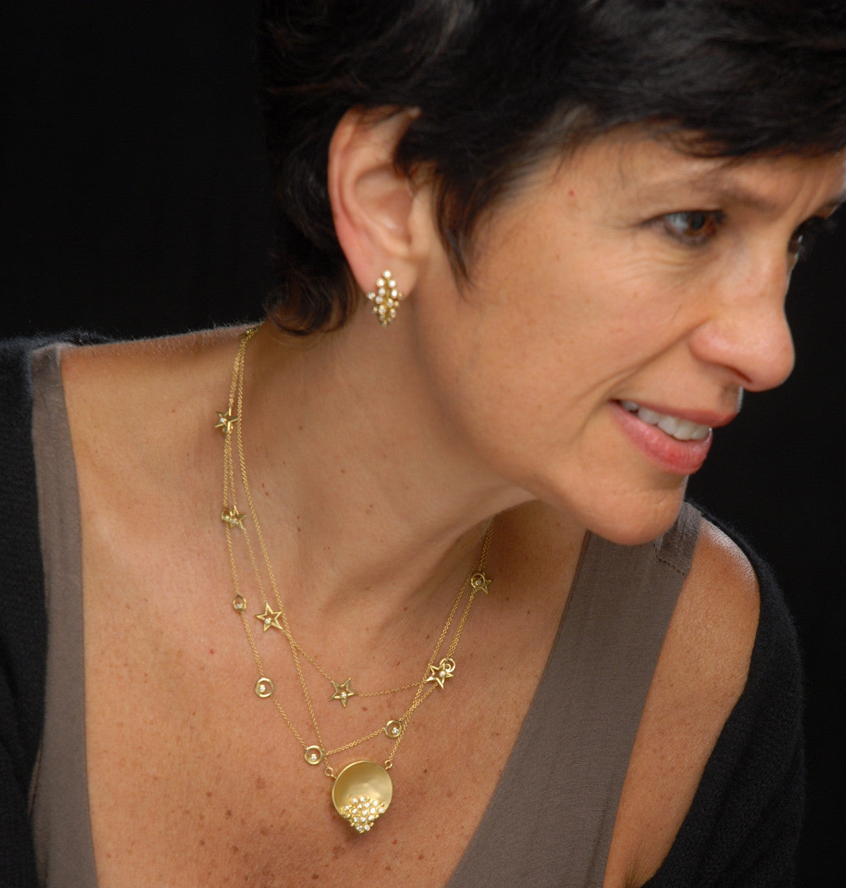 Grapes Huggie Earrings-14K Gold with Diamonds-17