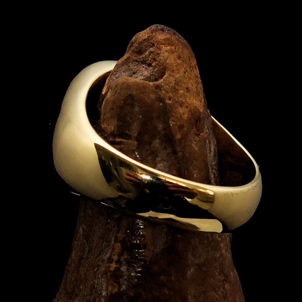 Perfectly domed Men's Solid Line Pentagram Ring Red - Brass