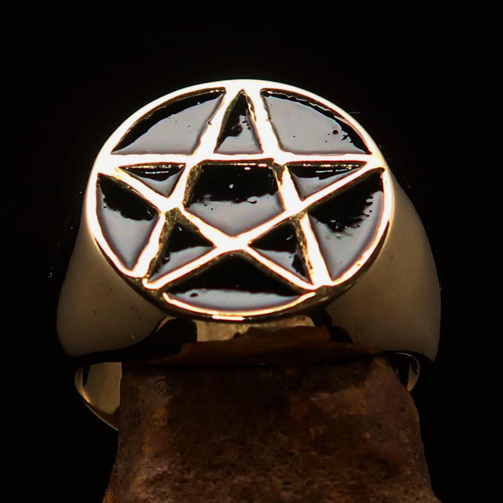 Perfectly crafted Men's Solid Line Pentagram Ring Black - Brass